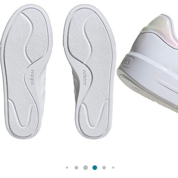 SOLD Adidas court platform women’s sneaker size 8. - Picture 4 of 13